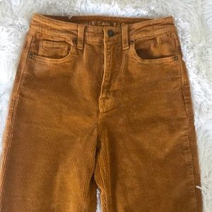 american eagle corduroy jeans